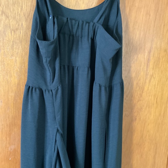 Dress with pockets - Picture 2 of 3